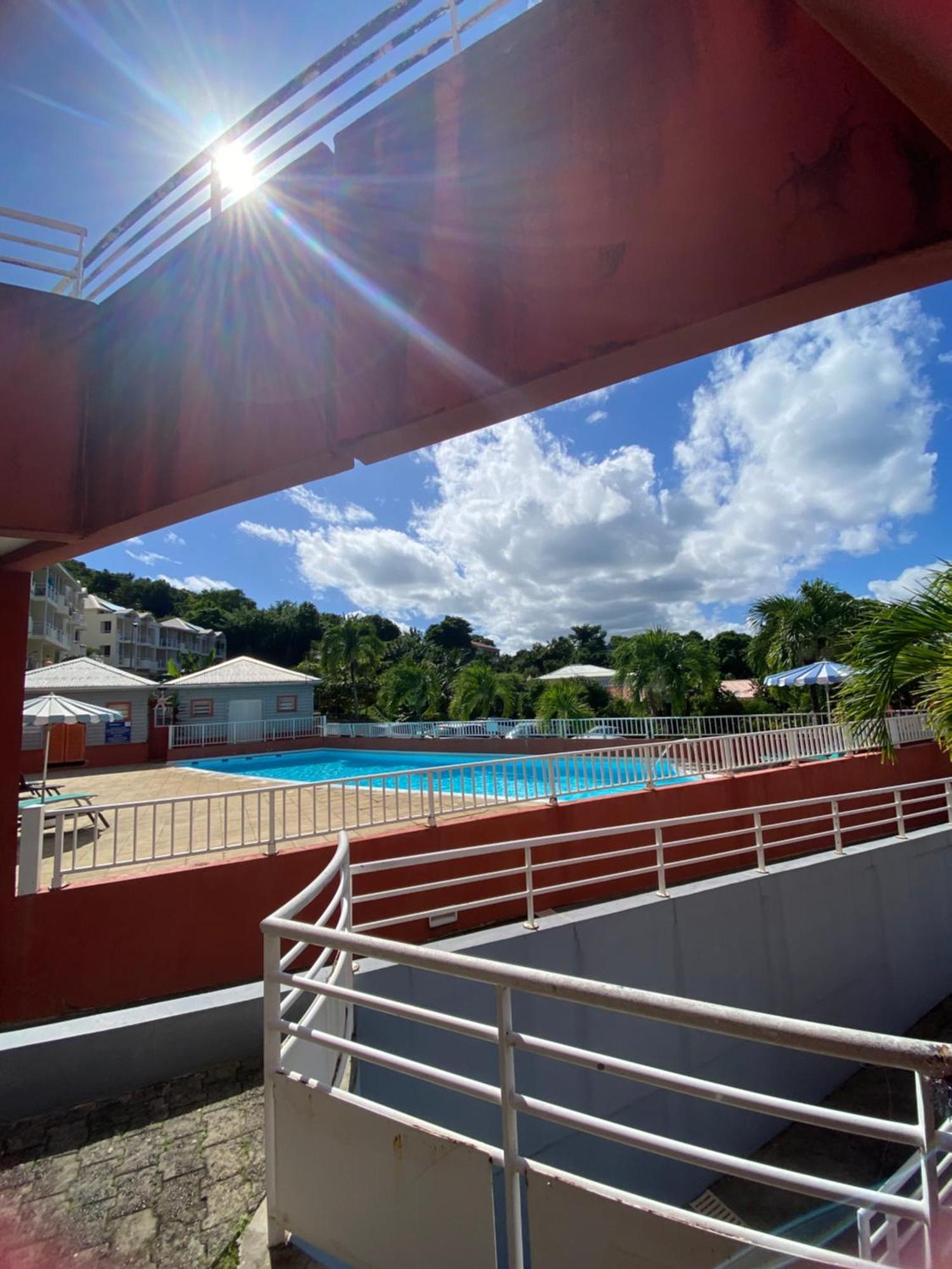 Studio Au Soleil Levant, Avec Piscine Trinité  Extérieur photo